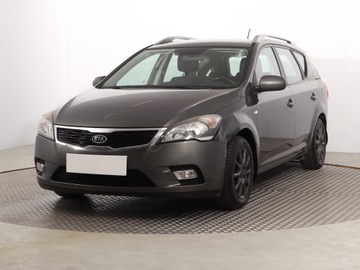 Kia Ceed I SW Facelifting 1.4 DOHC CVVT 90KM 2010 Kia Ceed 1.4 CVVT, Klima,ALU, zdjęcie 1