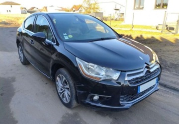 DS 4 I 2014 Citroen DS4 Citroen DS4 2.0 BlueHDi SoChic SampS 2.0 Diesel 150KM, zdjęcie 2