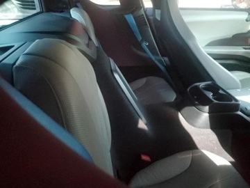 BMW i8 2015 BMW i8 2015, 1.5L, 4x4, porysowany lakier 1.5 Hybryda 357KM, zdjęcie 8