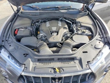 Maserati Levante 3.0 V6 GDI 350KM 2019 Maserati Levante 2019 MASERATI LEVANTE 3.0 Benzyna 350KM, zdjęcie 12