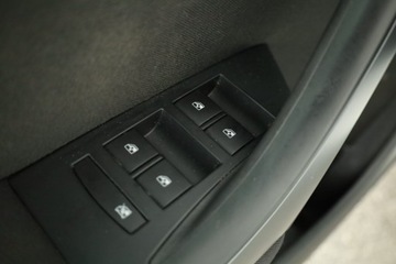 Opel Astra J Sedan 1.6 Twinport ECOTEC 115KM 2016 Opel Astra 1.6 16V, Salon Polska, 1. Właściciel, zdjęcie 14