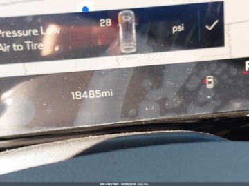 Chevrolet Suburban GMT900 2025 Chevrolet Suburban 4wd Rst, 2025r., 4x4, 5.3L 5.3 Benzyna 355KM, zdjęcie 10