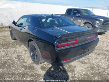 Dodge Challenger III 2023 Dodge Challenger Gt 2023 3.6l 3.6 Benzyna 303KM, zdjęcie 4