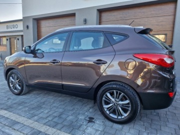 Hyundai ix35 SUV Facelifting 1.6 GDI 135KM 2015 Hyundai ix35 Piekny 1.6 b z Niemiec ful opcja 100 bezwypadkowy zarejestrow, zdjęcie 4