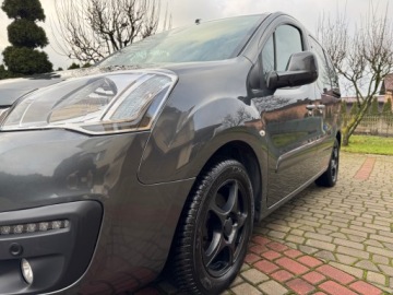 Citroen Berlingo II Combi Facelifting 2015 1.6 BlueHDi 100KM 2015 Citroen Berlingo Citroen Berlingo II (2008 - 2018) 1.6 1.6 Diesel 99KM, zdjęcie 15