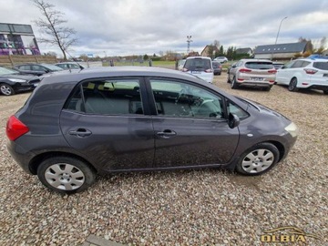 Toyota Auris I Hatchback 5d Facelifting 2.0 D-4D DPF 126KM 2009 Toyota Auris 2.0 D D-4D Soul Zarejestrowana Ladna 2.0 Diesel 126KM, zdjęcie 8