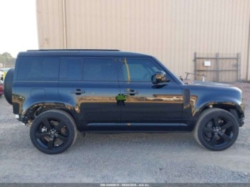 Land Rover Defender IV (L663) 2025 Land Rover Defender 110 P400 X-Dynamic SE 2025 3.0l 3.0 Benzyna 395KM, zdjęcie 6