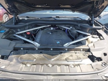 BMW X6 G06 2024 BMW X6 xDrive40i 2024 3.0l 3.0 Benzyna 375KM, zdjęcie 8