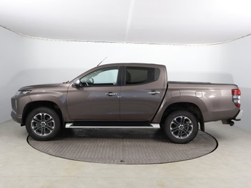 Mitsubishi L200 VI 2.2 Diesel 150KM 2021 Mitsubishi L200 2.2 DI-D, Salon Polska, zdjęcie 2