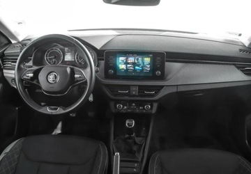 Skoda Scala Hatchback 1.0 TSI 110KM 2021 Skoda Scala 1.0TSI 110KM Ambition, Kierownica Multifunkcyjna, Autoalarm, zdjęcie 9