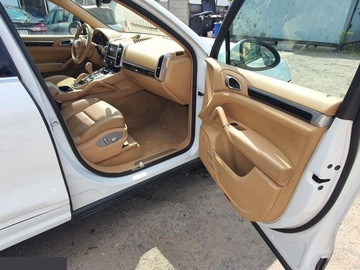 Porsche Cayenne II SUV 3.6 V6 300KM 2012 Porsche Cayenne Standard 3.6 benzyna 300 KM 2012r, zdjęcie 11