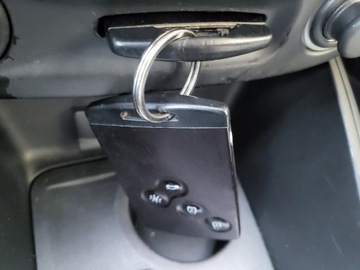 Renault Megane III Hatchback 1.6 16v 110KM 2009 Renault Megane 1.6 16V 111 KM 100 % Przebieg, zdjęcie 33