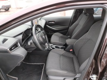Toyota Corolla XII TS Kombi Facelifting 1.8 Hybrid 140KM 2023 Toyota Corolla 1.8 Hybrid Comfort Seria E21 (2019-, zdjęcie 10