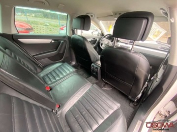 Volkswagen Passat B7 Variant 2.0 TDI CR BlueMotion 177KM 2013 Volkswagen Passat Alltrack 2.0tdi 4-Motion automat dsg skory ledy bi xeno, zdjęcie 22