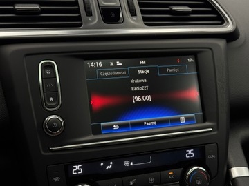 Renault Kadjar Crossover 1.2 Energy TCe 130KM 2016 Renault Kadjar Intens / Panorama / Kamera / Nawiga, zdjęcie 26