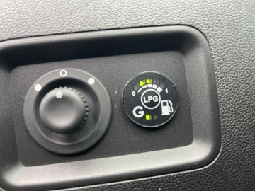 Dacia Duster II SUV 1.0 TCe LPG 100KM 2020 Dacia Duster Klimatyzacja Czujniki LPG Hak, zdjęcie 12