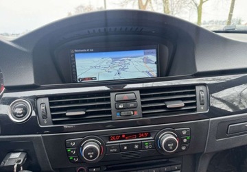 BMW Seria 3 E90-91-92-93 Limuzyna E90 325i (3.0) 218KM 2009 BMW Seria 3 325I 3.0, bezwypadkowy, panorama, xenon 3.0 Benzyna 218KM, zdjęcie 13