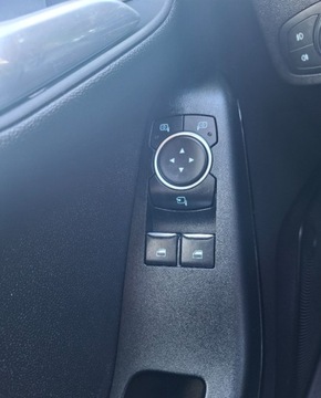 Ford Fiesta VIII Hatchback 3d 1.1  70KM 2017 Ford Fiesta Ford Fiesta 1.1 MK8 Nie ECOBOOST Tarnow 1.1 Benzyna 92KM, zdjęcie 12