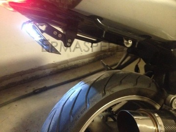 Держатель номерного знака мотоцикла со светодиодной подсветкой