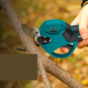 Электрический БЕСПРОВОДНОЙ ПРЕДОХРАНИТЕЛЬ Garden 30 ММ 18 В + КОРПУС ДЛЯ АККУМУЛЯТОРОВ 2 ШТ.