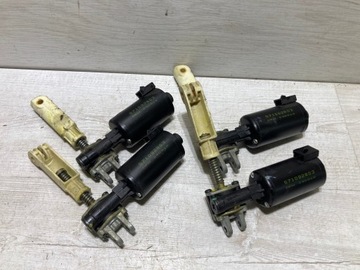 MOTOREK SEDADLO PŘEDNÍ 571092R03 MERCEDES ML W163