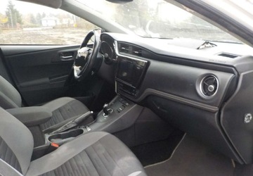 Toyota Auris II 2018 Toyota Auris Okazja 1.8 Hybryda 100KM, zdjęcie 16