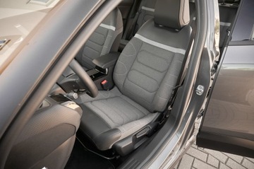 Citroen C4 III SUV 1.5 BlueHDi 110KM 2021 C4 __ HEAD UP __ KEYLESS GO __ SUPER UTRZYMANY, zdjęcie 25