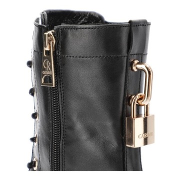 Черные кожаные женские ботинки Carinii