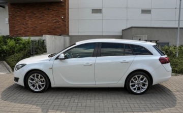 Opel Insignia I Sports Tourer Facelifting 2.0 CDTI ECOFLEX 140KM 2014 Opel Insignia 2,0CDTI Lift 2014 r. Bezwypadkowy Skory 2.0 Diesel 140KM, zdjęcie 1
