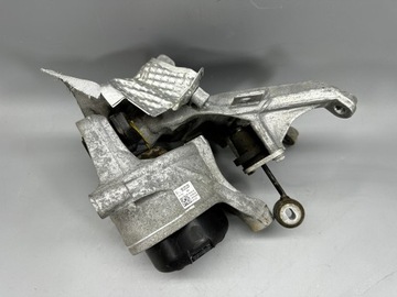 AUDI A4 B9 A5 F5 8W 2.0TDI ŁAPA PODUSZKA SILNIKA PRAWA 8W0199372CP