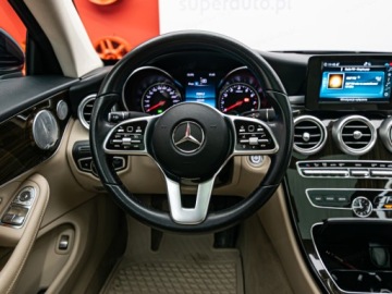 Mercedes Klasa C W205 Coupe Facelifting 2.0 300 258KM 2019 MERCEDES-BENZ C Klasa C 300 9G-TRONIC 2.0 258KM 2019, zdjęcie 12