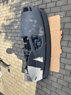 KONZOLA DESKA KOKPIT VOLVO XC60 I 2008-2013 ORIGINÁLNÍ UK