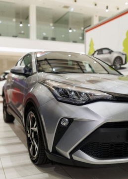 Toyota C-HR I Crossover Facelifting 1.8 Hybrid 122KM 2023 Toyota C-HR 1.8 Hybrid Style 1.8 Hybryda 122KM, zdjęcie 14