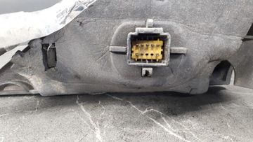 1126-1127 ZRCÁTKO PRAVÉ RENAULT SCENIC II 7PIN ČERNÉ