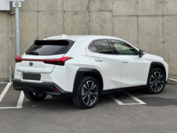 Lexus UX Crossover Facelifting 2.0 300h 199KM 2025 300h Business 2.0 199KM | System martwegopola, zdjęcie 4