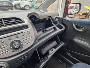 Honda Jazz III 1.2 i-VTEC 90KM 2008 Honda Jazz 1.2 Benzyna 90 KM, Klimatyzacja, Dwa, zdjęcie 15