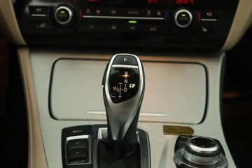 BMW Seria 5 F10-F11 Touring 525d 218KM 2013 BMW 5 525d xDrive, 214 KM, 4X4, Automat, Skóra, zdjęcie 13