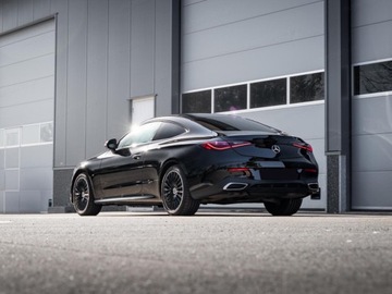 Mercedes CLE Coupe 2.0 200 204KM 2025 MERCEDES-BENZ CLE 200 4-Matic AMG Line 2.0 (204KM) 2025, zdjęcie 4