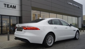 Jaguar XF II Sedan 2.0 i4D 180KM 2018 Jaguar XF 2.0 Diesel 180KM, zdjęcie 8