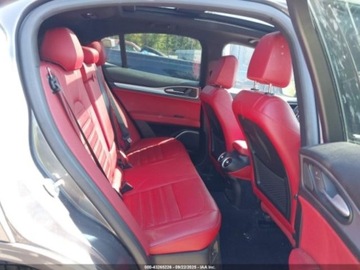 Alfa Romeo Stelvio SUV Facelifting 2.0 Turbo 280KM 2020 Alfa Romeo Stelvio Ti sport awd 2.0 Benzyna 280KM, zdjęcie 10