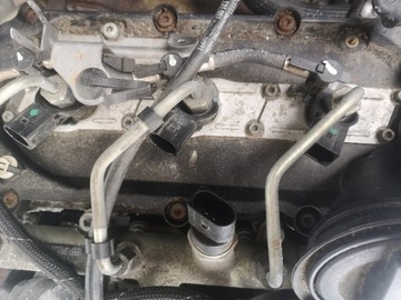 VSTŘIKOVACÍ TRYSKA VSTŘIKOVAČE 2.7 3.0 TDI AUDI A6 059130277S