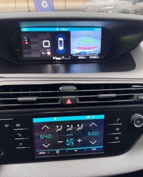 Citroen C4 Picasso II Picasso Facelifting 1.2 PurTech 130KM 2017 Citroen C4 Picasso bezwypadek jak nowaserwisshinelift 1.2 Benzyna 130KM, zdjęcie 13