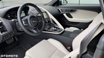 Jaguar F-Type Kabriolet Facalifting MY21 2.0 i4 Turbo 300KM 2023 Jaguar F-Type Jaguar F-Type 2.0 Turbo R-Dynamic 2.0 Benzyna 300KM, zdjęcie 15