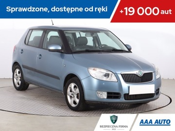 Skoda Fabia II Hatchback 1.6 i 16V 105KM 2009 Skoda Fabia 1.6 16V, Klima, Klimatronic, Tempomat