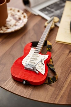 LEGO IDEAS GUITAR и FENDER STRATOCASTER STOVE 21329