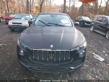 Maserati Levante 2021 Maserati Levante 2021r., 4X4, od ubezpieczalni 3.0 Benzyna 345KM, zdjęcie 1