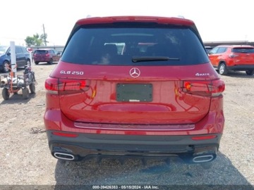 Mercedes GLB 2021 Mercedes-Benz GLB 2021r., 4MATIC, od ubezpieczalni 2.0 Benzyna 221KM, zdjęcie 5