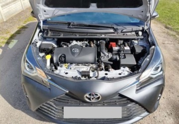 Toyota Yaris III Hatchback 5d Facelifting 2017 1.5 Dual VVT-iE 111KM 2019 Toyota Yaris Toyota Yaris 1.5 20th Anniversary CVT 1.5 Benzyna 111KM, zdjęcie 9