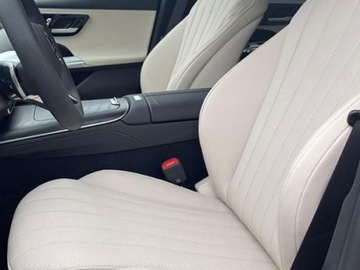 Mercedes Klasa E W214 Sedan 2.0 200 204KM 2025 E Klasa 200 4-Matic AMG 2.0 (204KM) 2025, zdjęcie 4