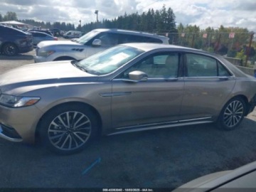 Lincoln Continental IX 2019 Lincoln Continental Select 2019 3.7l 3.7 Benzyna 305KM, zdjęcie 2